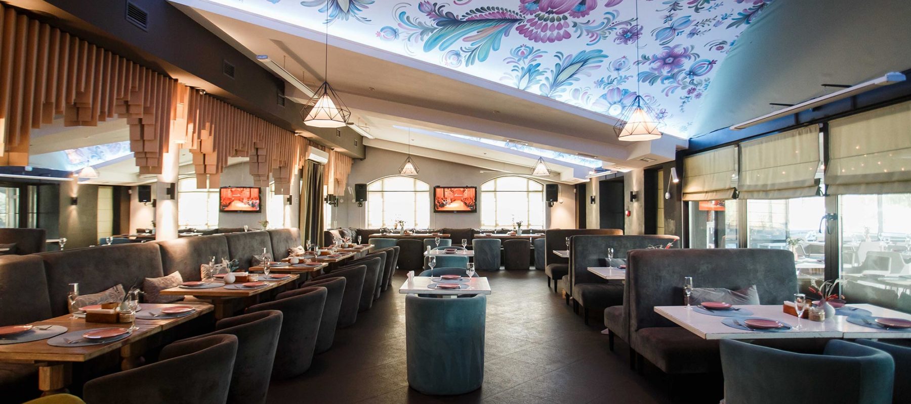 Prynada Ukrainian Cafe — украинский ресторан для современных украинцев. Prynada Ukrainian Cafe — украинский ресторан для современных украинцев.