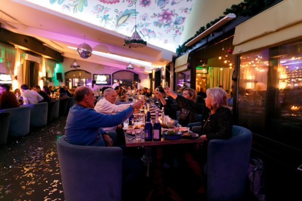 Новогодний корпоратив в ресторане Prynada Ukrainian Cafe