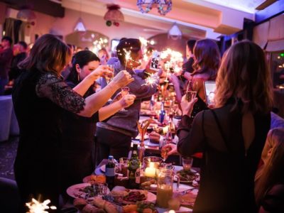 Вечірка в українському ресторані Prynada