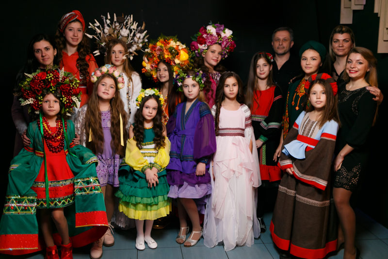 Вечірка в українському ресторані Prynada