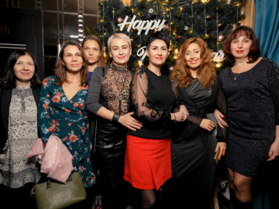 Вечірка в українському ресторані Prynada