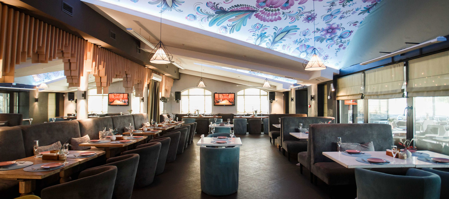 Prynada Ukrainian Cafe — втілення всього найсмачнішого, стильного і красивого, що є в сучасній Україні.